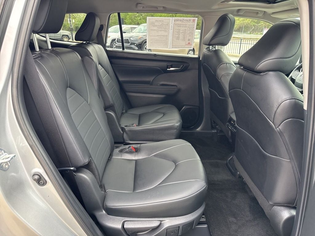 2024 Toyota Highlander XLE