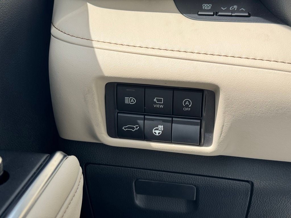 2024 Toyota Highlander Platinum