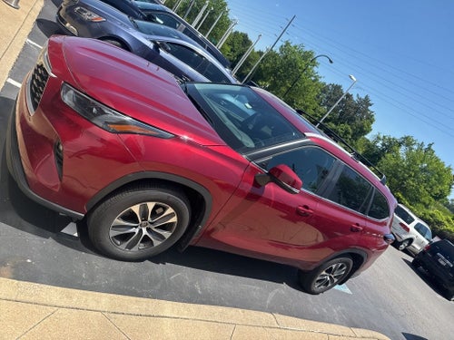 2024 Toyota Highlander XLE