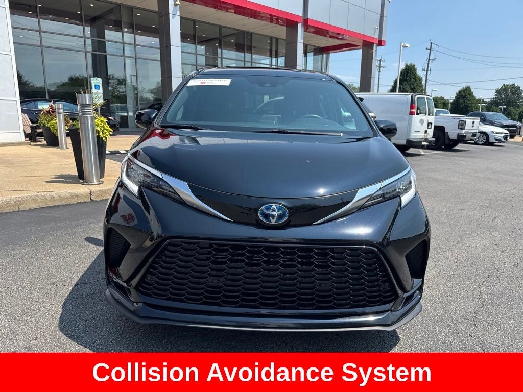 2022 Toyota Sienna XSE 7 Passenger