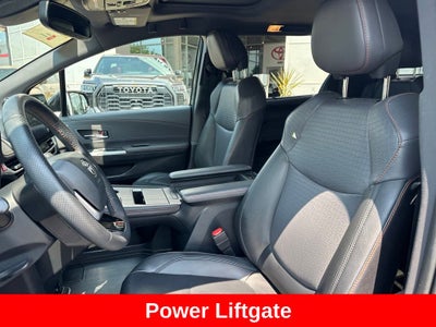 2022 Toyota Sienna XSE 7 Passenger