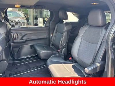 2022 Toyota Sienna XSE 7 Passenger
