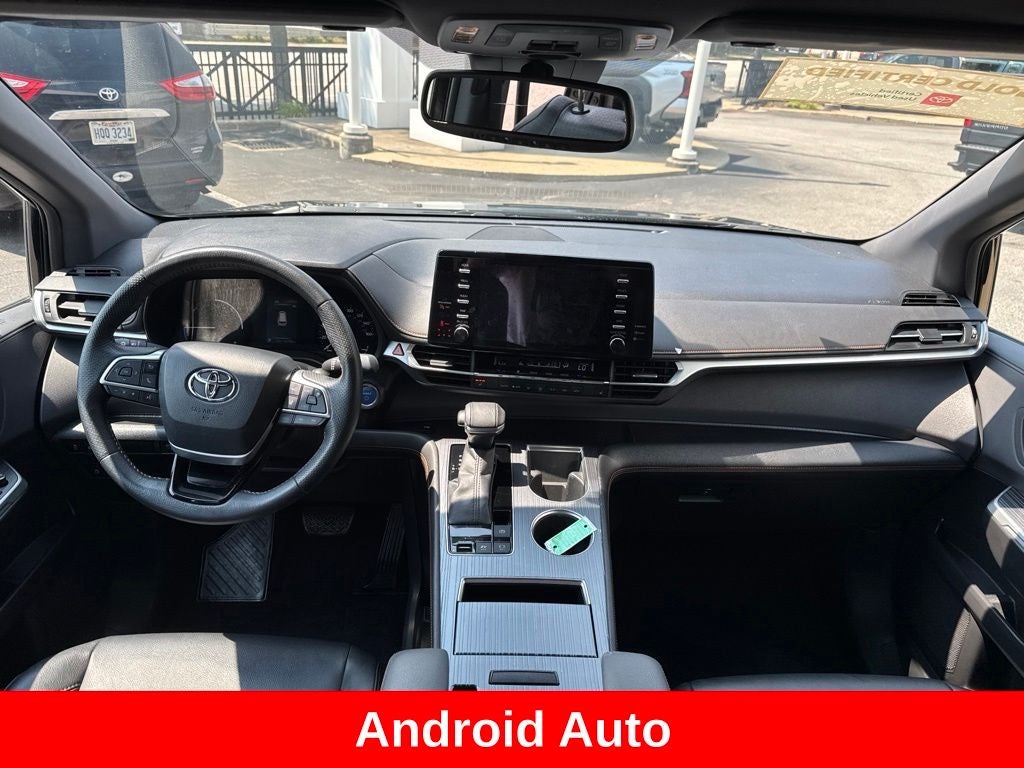 2022 Toyota Sienna XSE 7 Passenger
