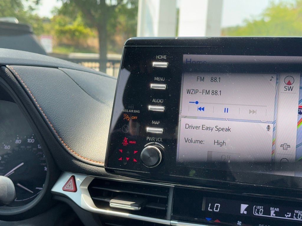 2022 Toyota Sienna XSE 7 Passenger