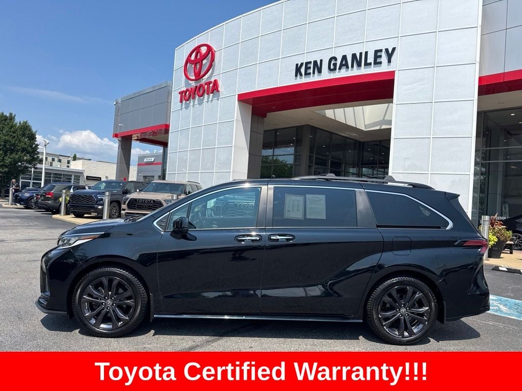 2022 Toyota Sienna XSE 7 Passenger