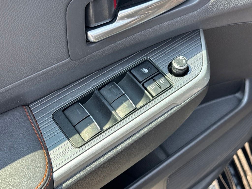 2022 Toyota Sienna XSE 7 Passenger