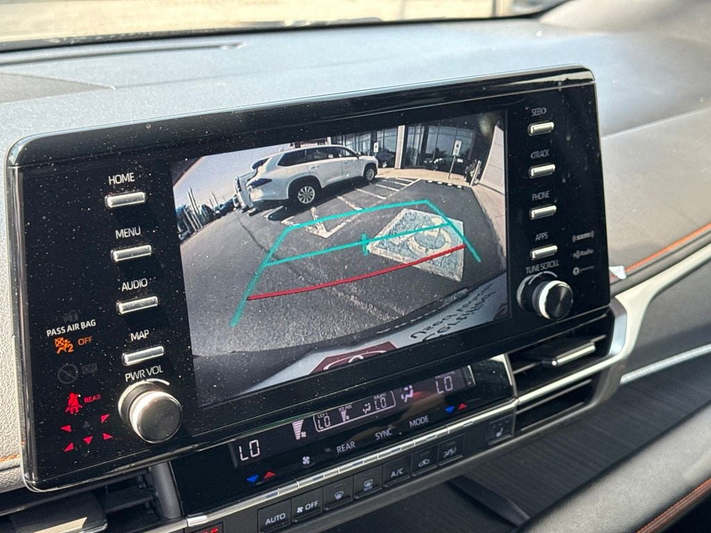 2022 Toyota Sienna XSE 7 Passenger
