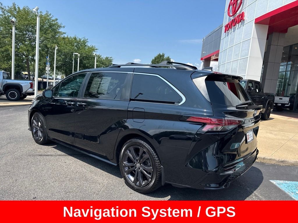 2022 Toyota Sienna XSE 7 Passenger