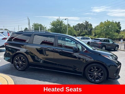 2022 Toyota Sienna XSE 7 Passenger
