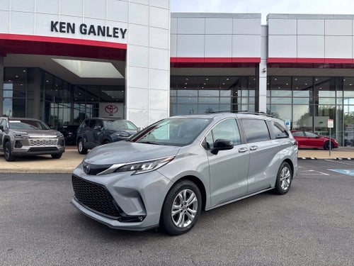 2023 Toyota Sienna XSE 7 Passenger