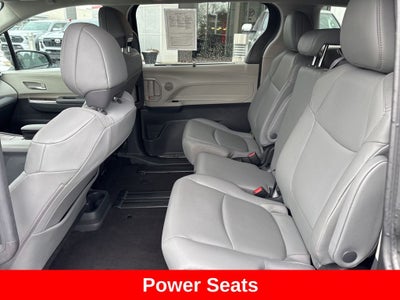 2024 Toyota Sienna XLE