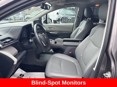 2023 Toyota Sienna XLE 8 Passenger