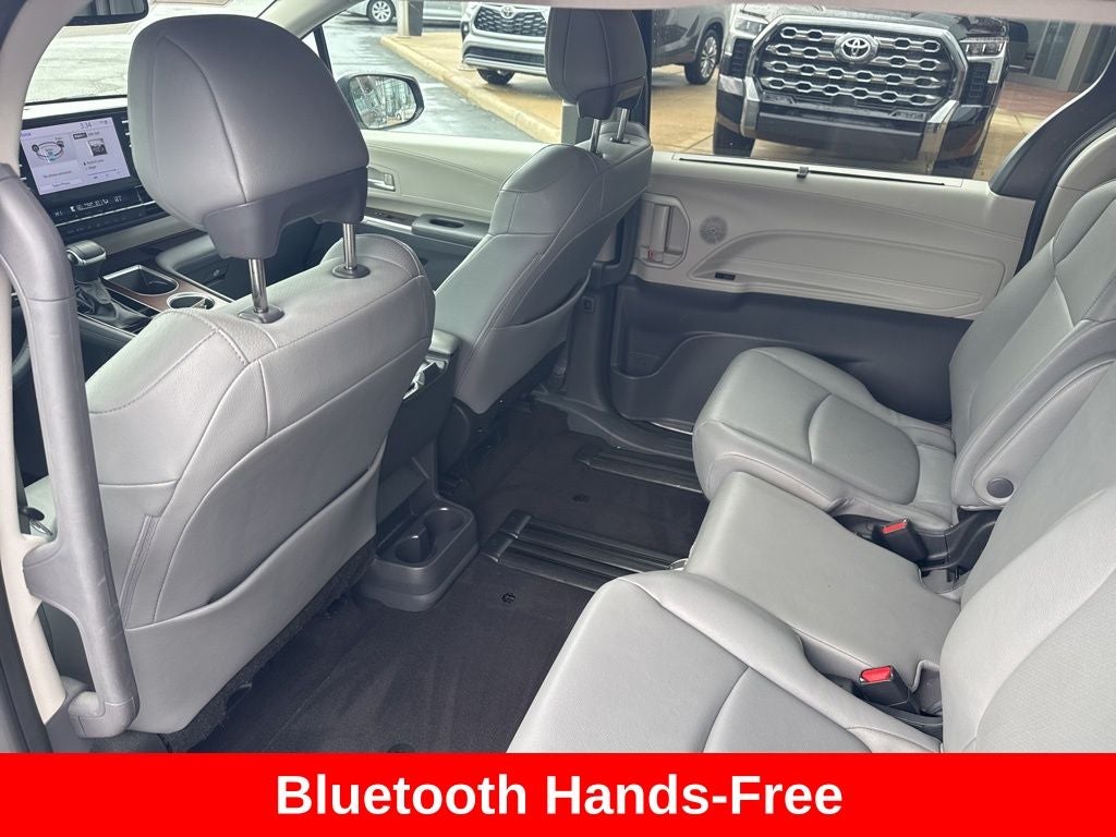 2023 Toyota Sienna XLE 8 Passenger