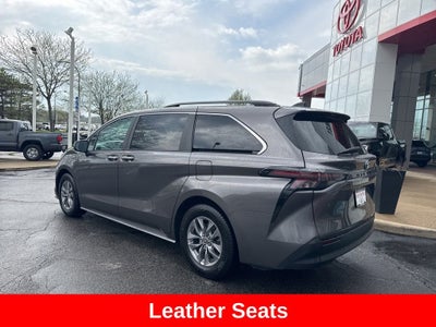 2023 Toyota Sienna XLE 8 Passenger