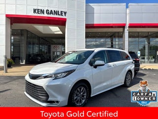 2023 Toyota Sienna XLE 8 Passenger