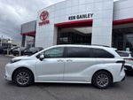 2026 Toyota Sienna XLE 8 Passenger