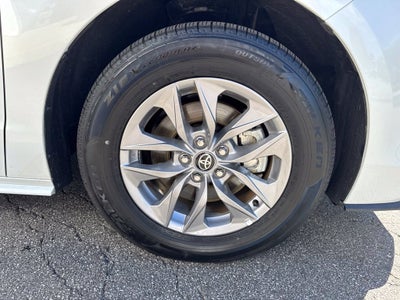 2026 Toyota Sienna XLE 8 Passenger