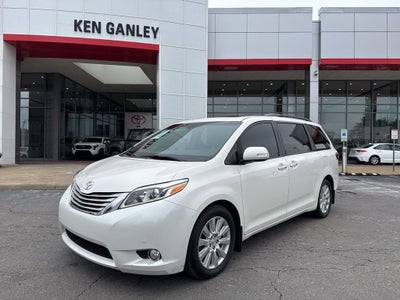 2017 Toyota Sienna L 7 Passenger