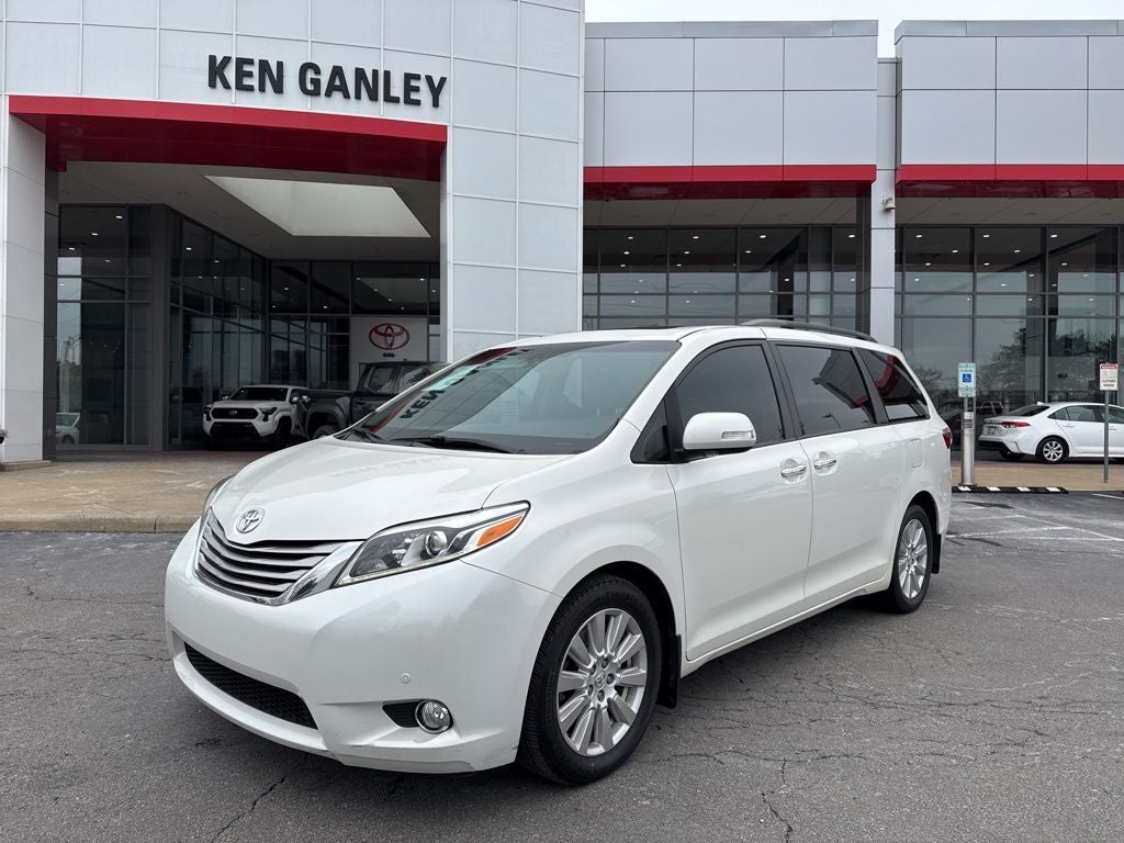 2017 Toyota Sienna L 7 Passenger