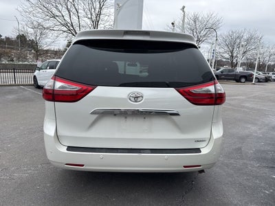 2017 Toyota Sienna Limited Premium 7 Passenger