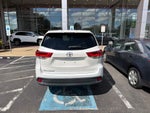 2017 Toyota Highlander LE