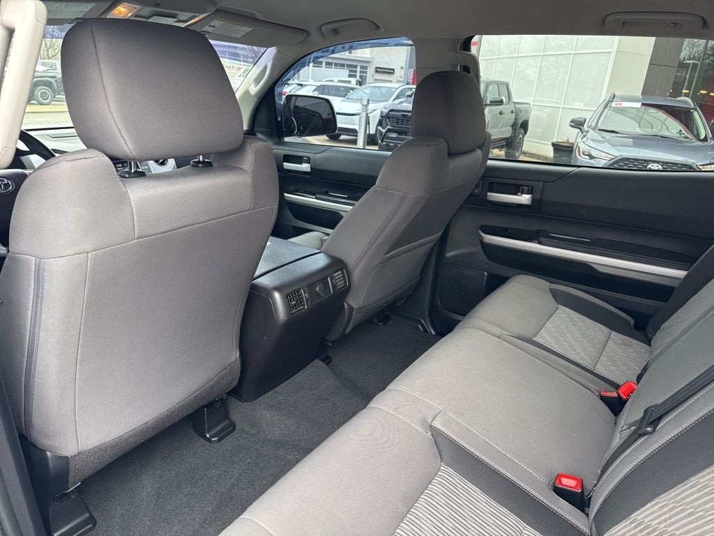 2015 Toyota Tundra SR5