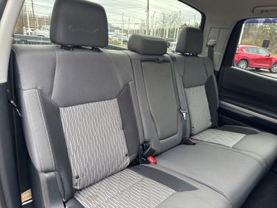 2015 Toyota Tundra SR5