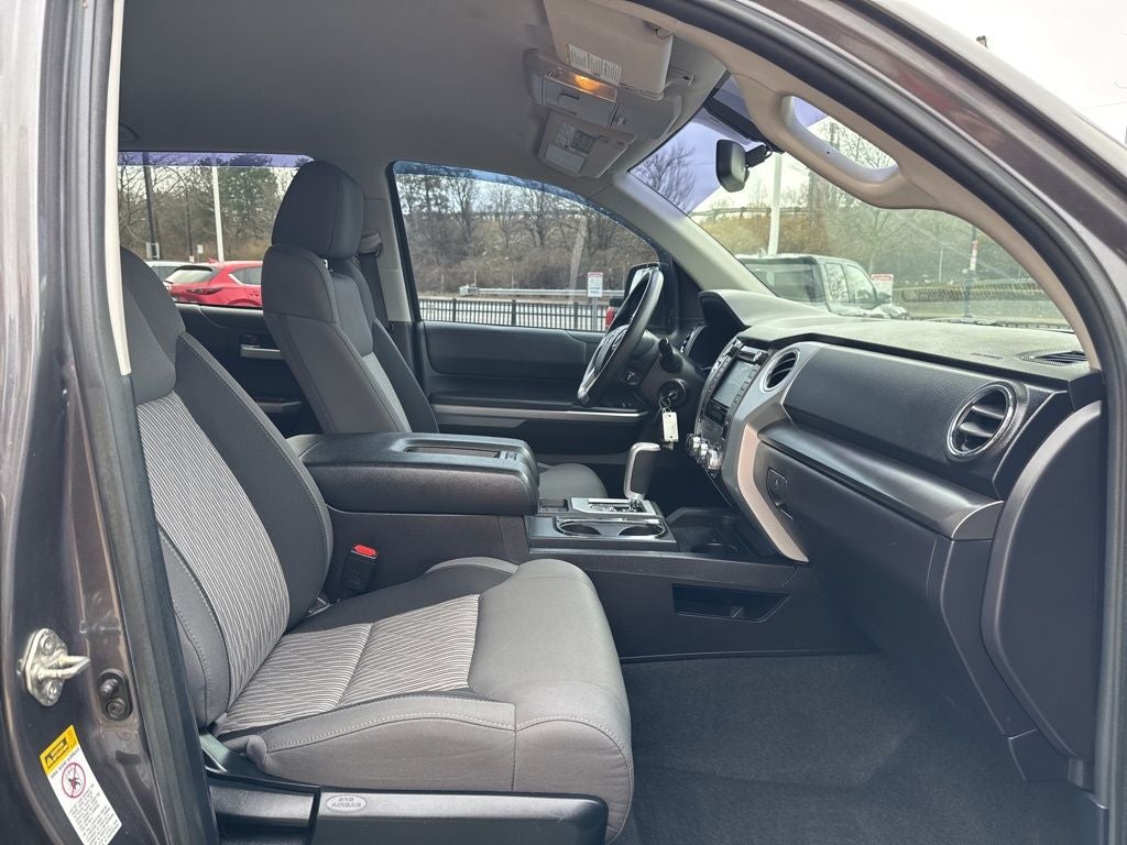 2015 Toyota Tundra SR5