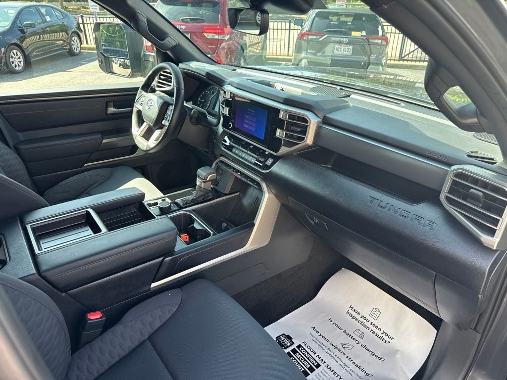 2025 Toyota Tundra SR5