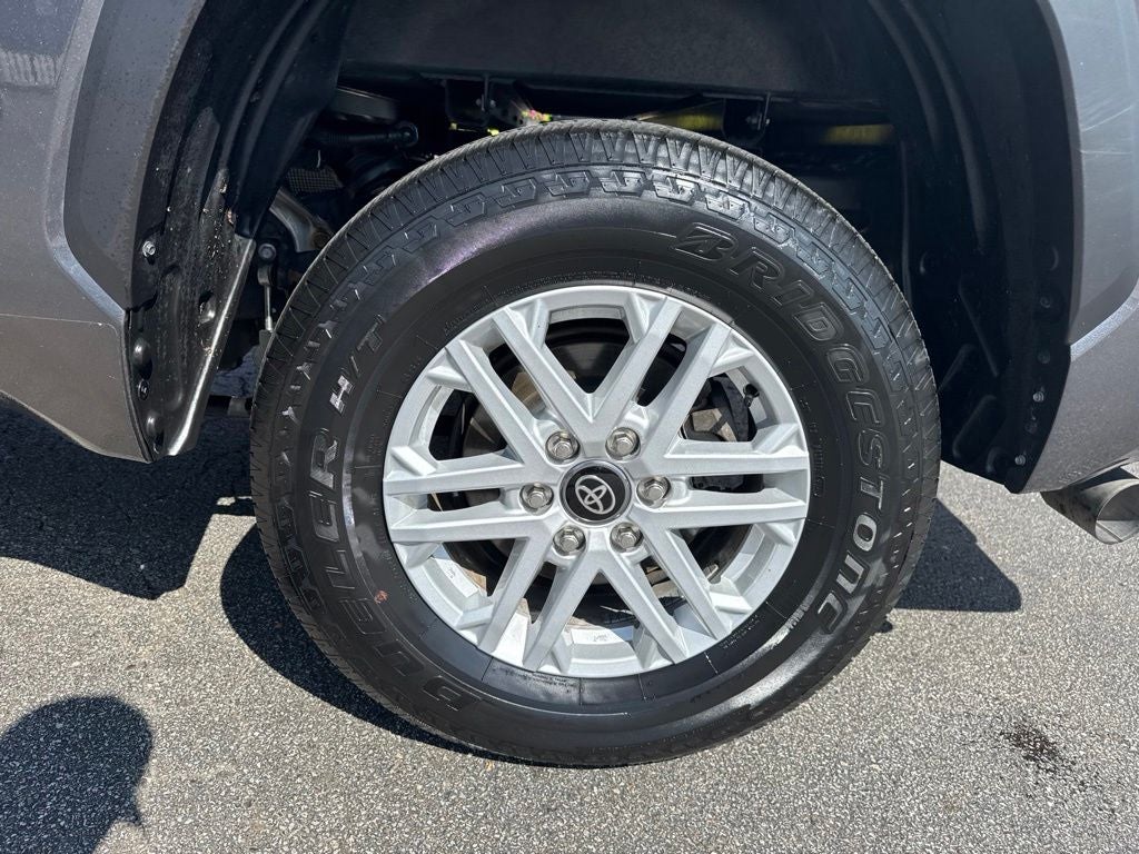 2025 Toyota Tundra SR5