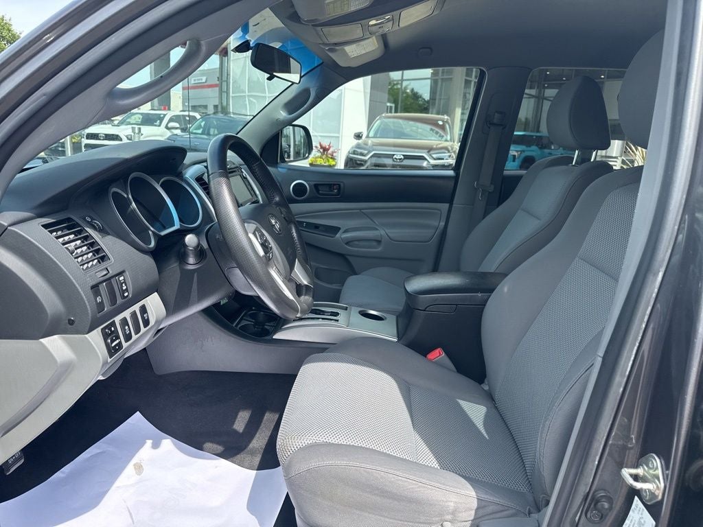 2015 Toyota Tacoma Base V6