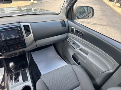 2015 Toyota Tacoma Base V6