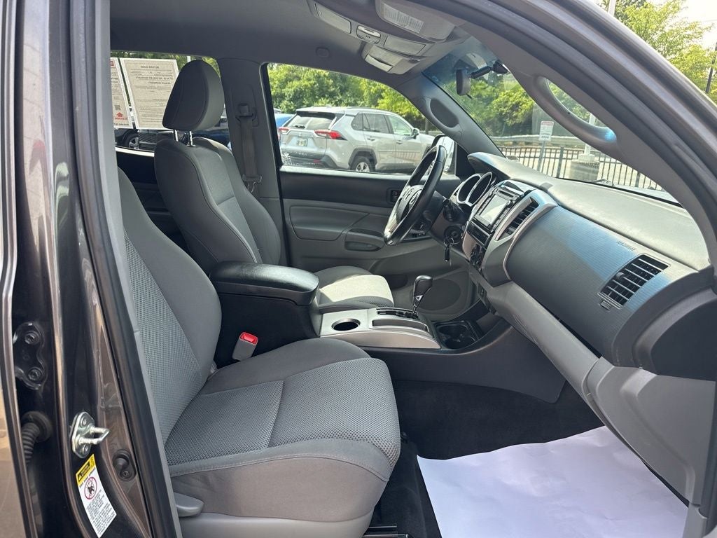 2015 Toyota Tacoma Base V6
