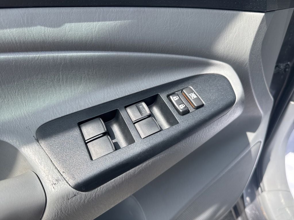 2015 Toyota Tacoma Base V6