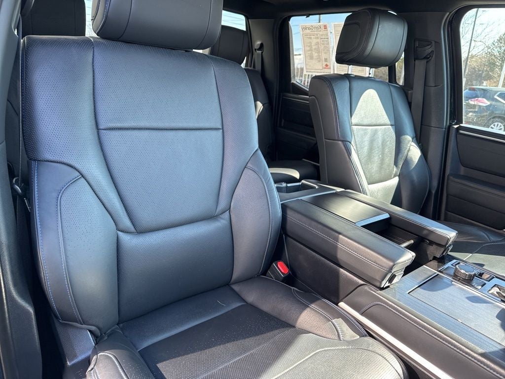 2023 Toyota Tundra Platinum