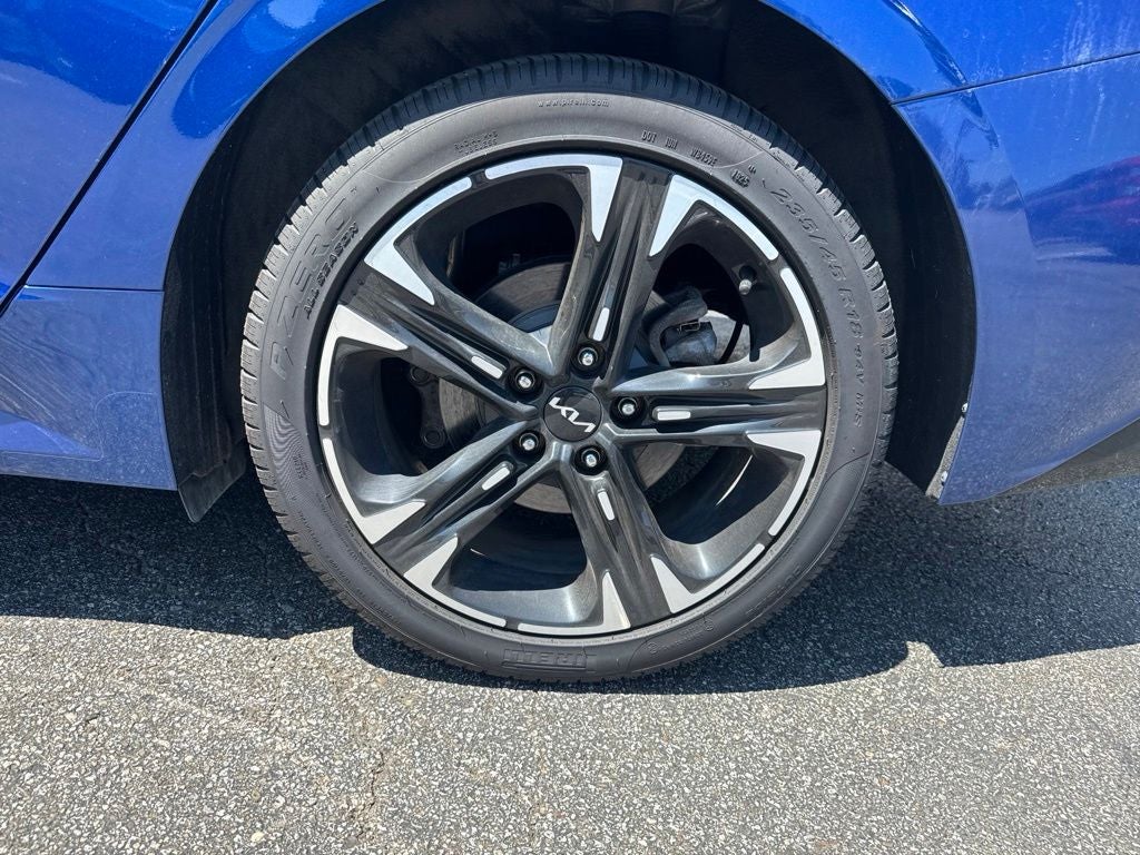 2024 Kia K5 GT-Line