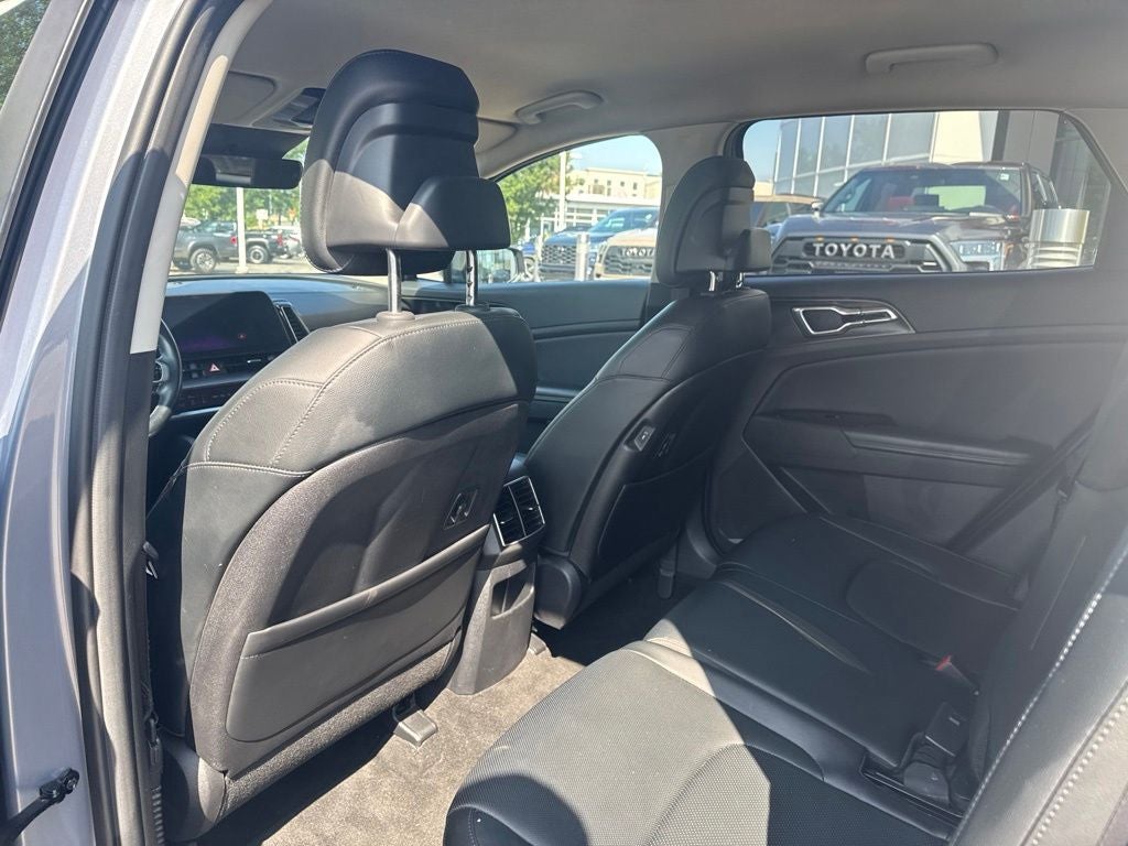 2023 Kia Sportage EX - Photo 16