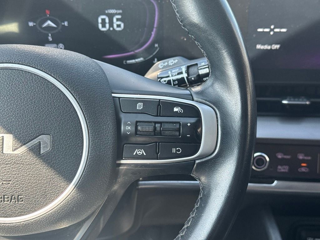 2023 Kia Sportage EX - Photo 29