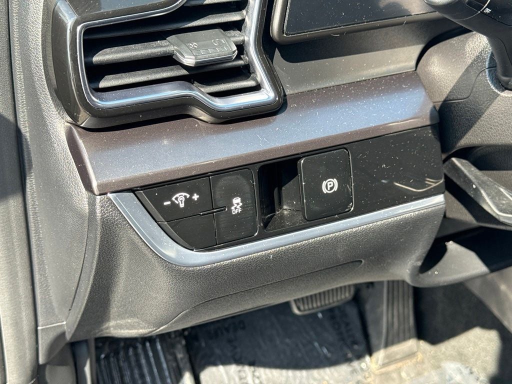 2023 Kia Sportage EX - Photo 39