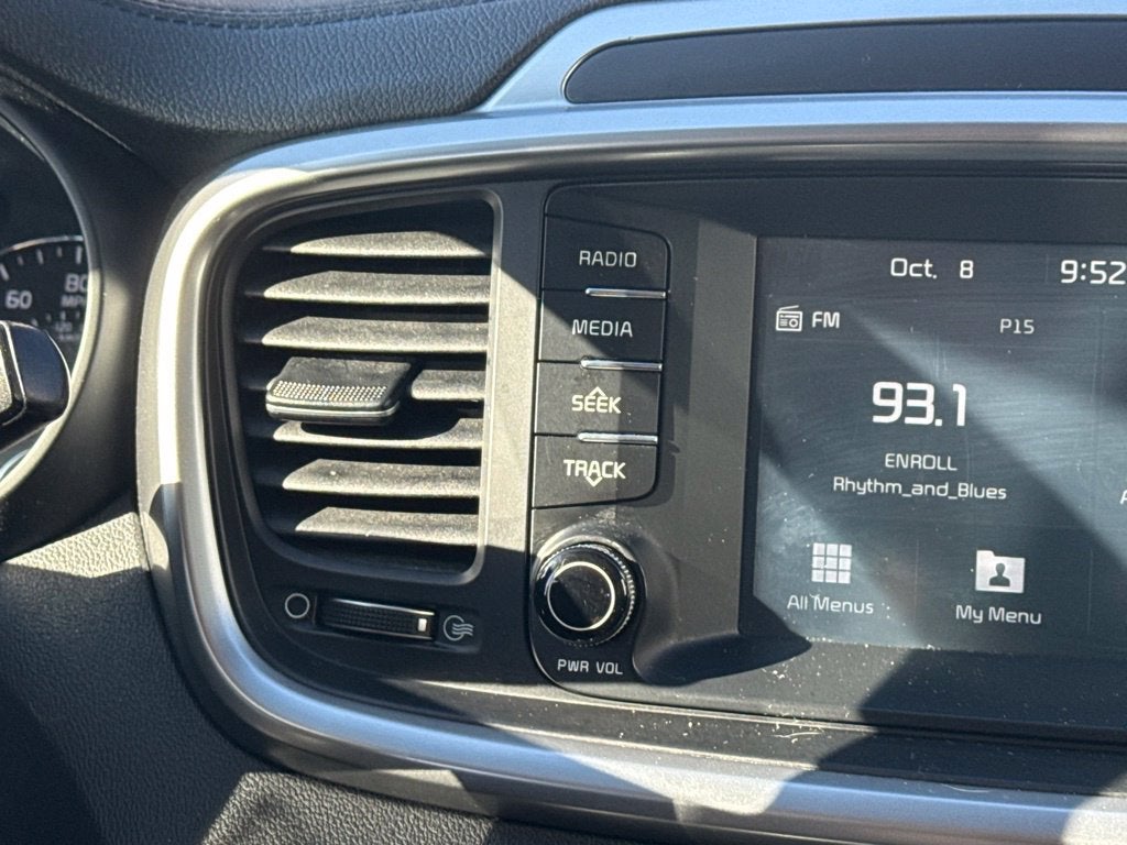2020 Kia Sorento LX