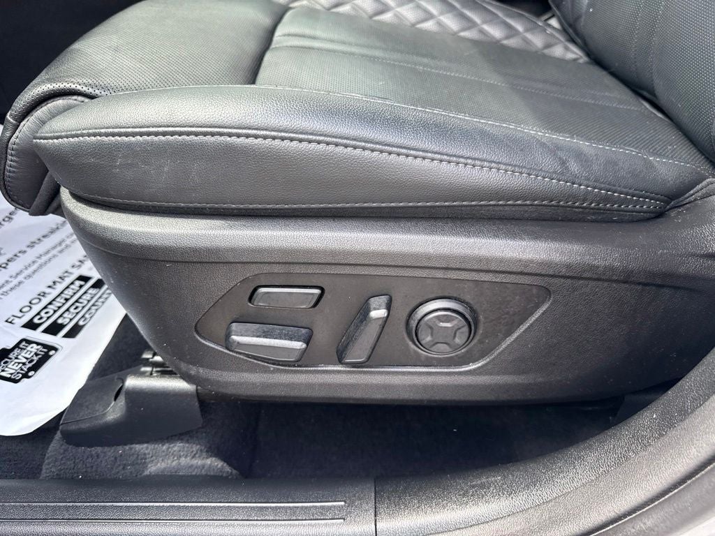 2023 Kia Sorento X-Line SX Prestige