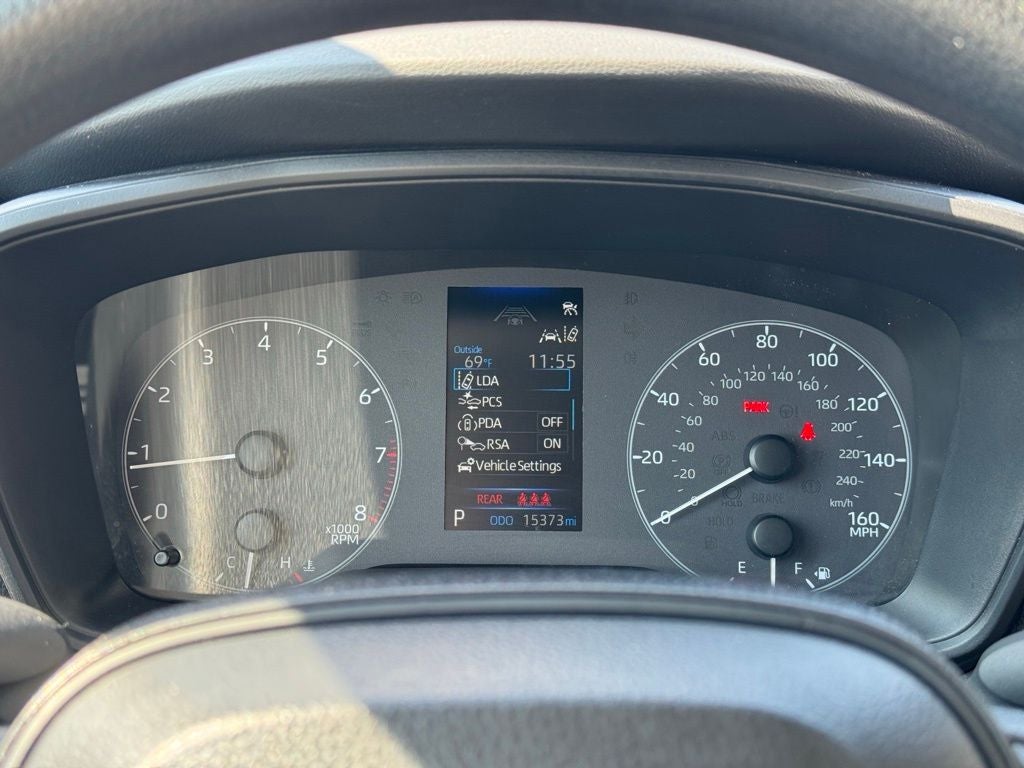 2025 Toyota Corolla LE - Photo 30