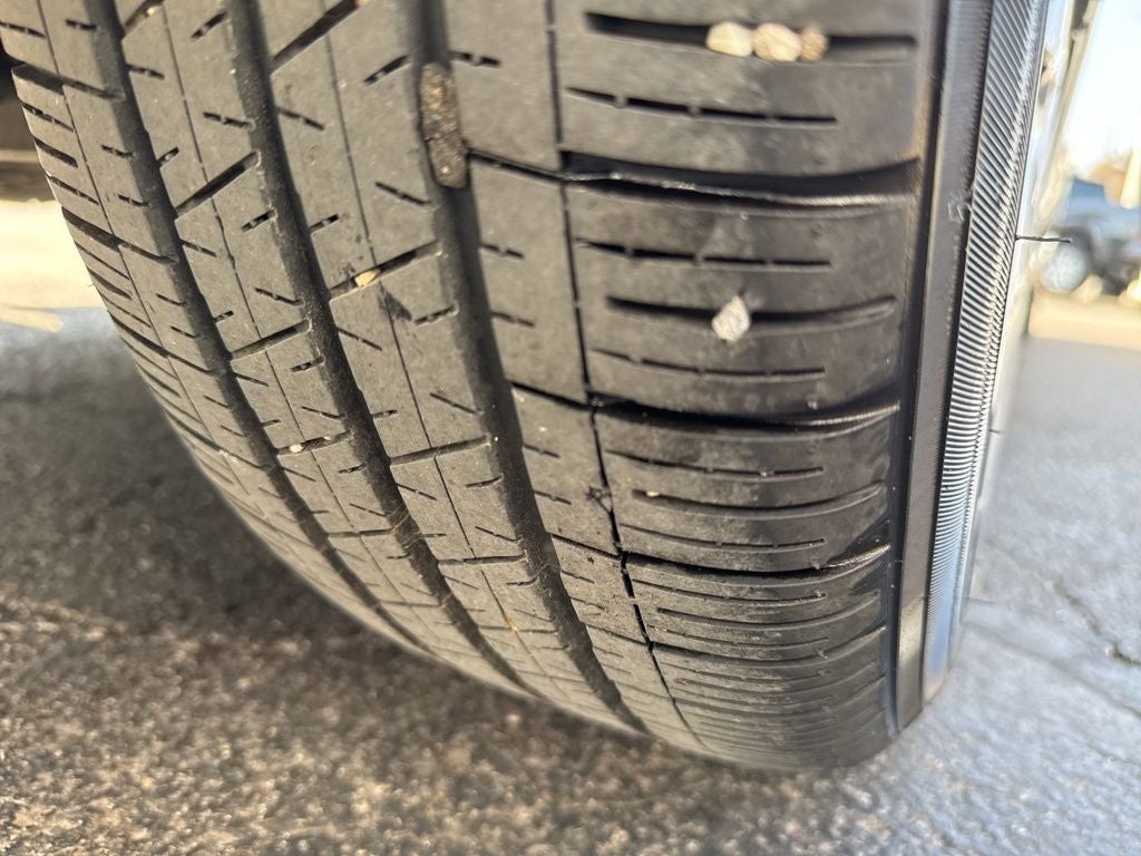 2025 Toyota Corolla LE - Photo 48