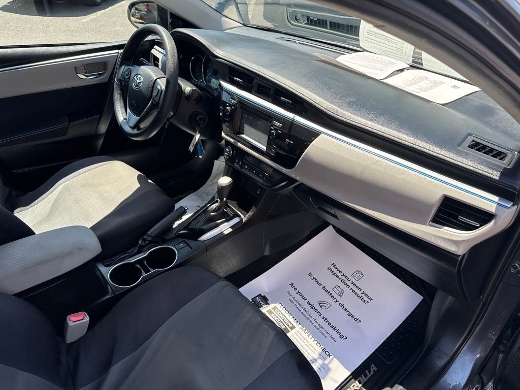 2016 Toyota Corolla LE