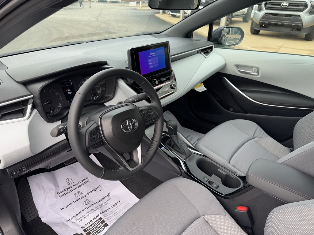 2025 Toyota Corolla SE