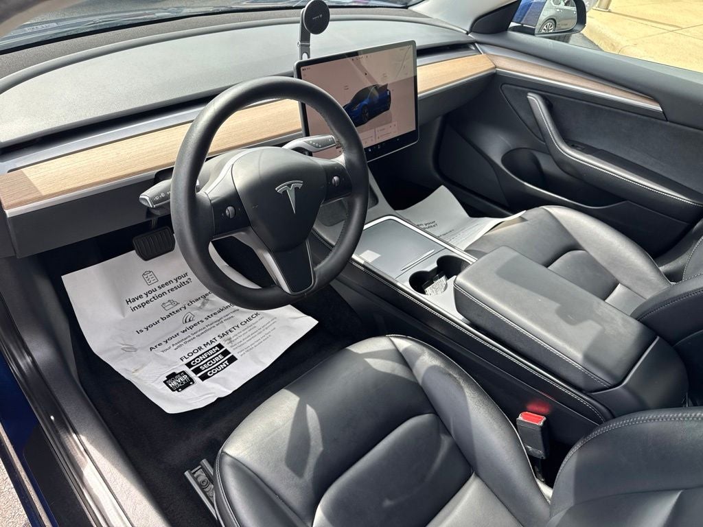 2023 Tesla Model 3 Base