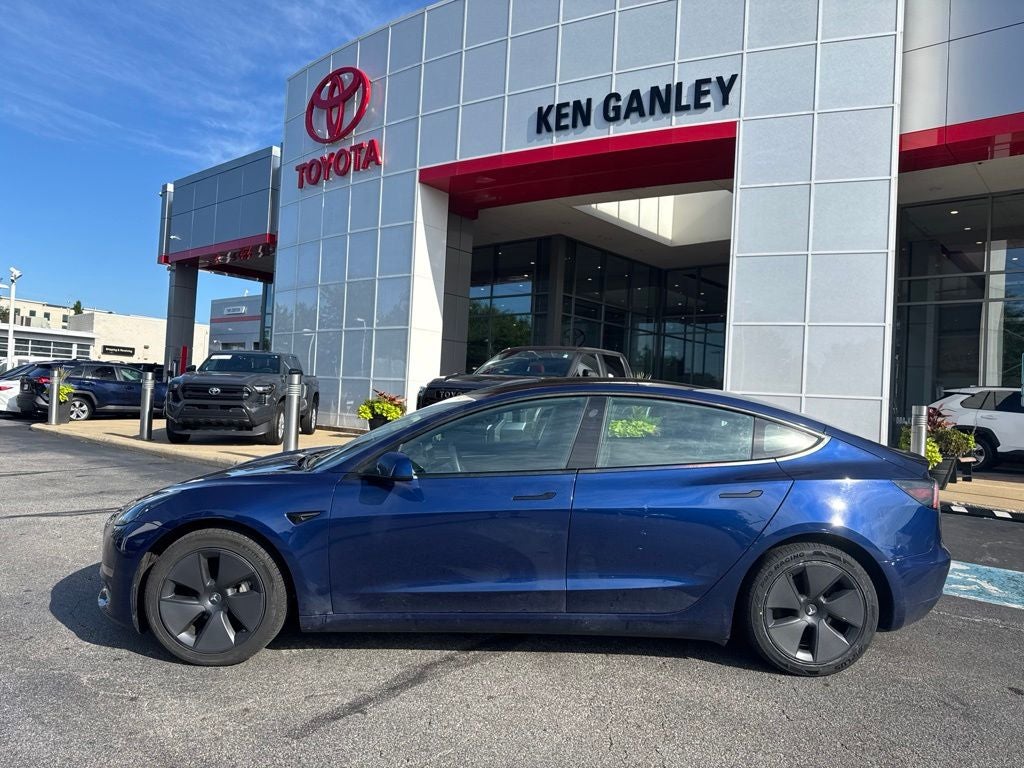 2023 Tesla Model 3 Base