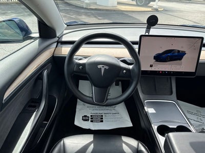 2023 Tesla Model 3 Base