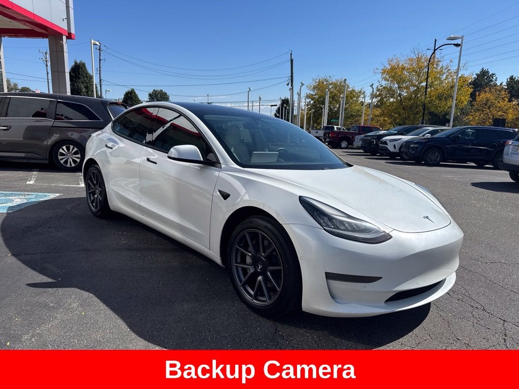 2021 Tesla Model 3 Standard Range Plus