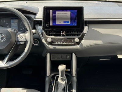 2023 Toyota Corolla Cross LE